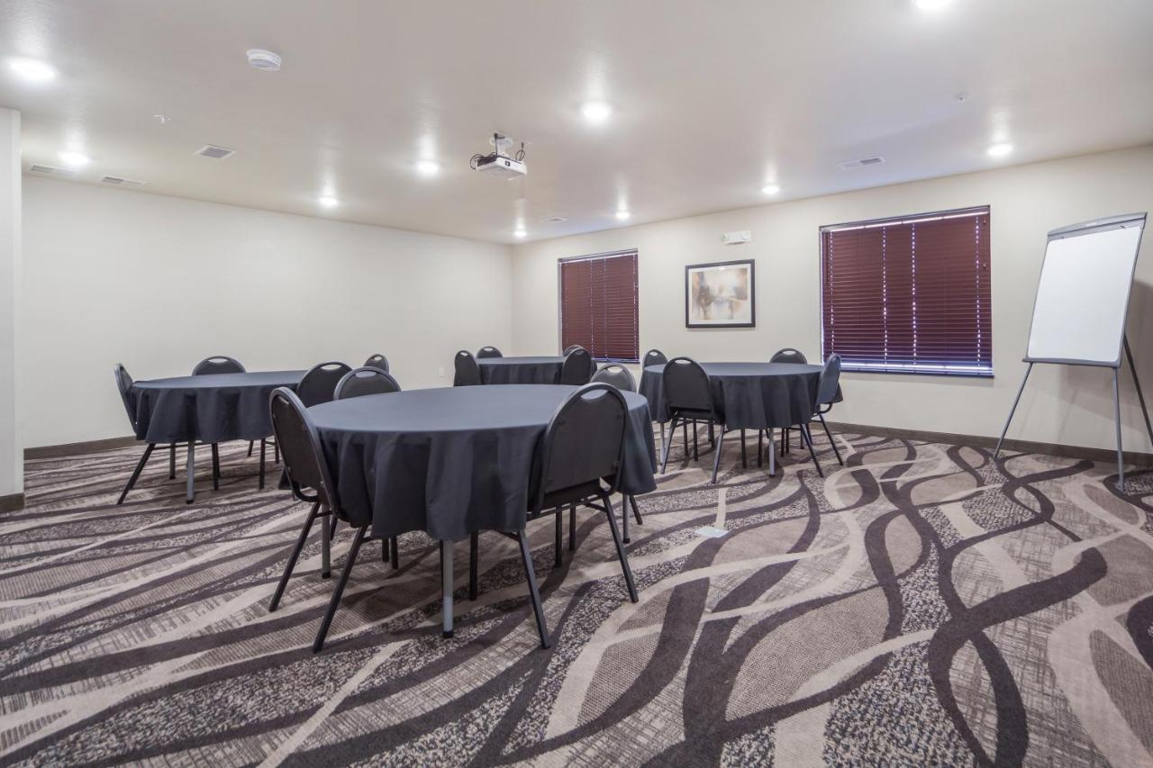 Cobblestone Inn & Suites-Fremont Kültér fotó