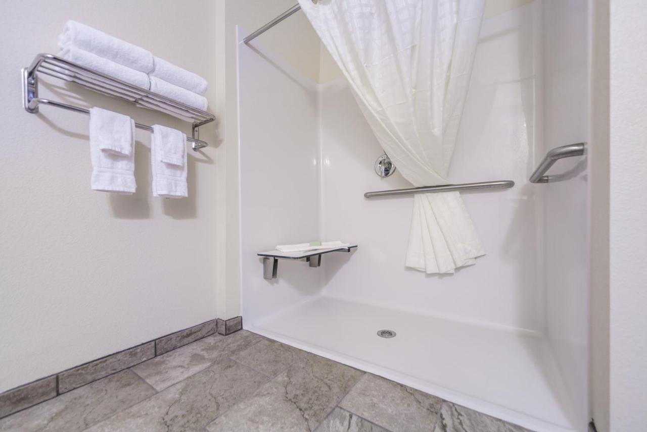 Cobblestone Inn & Suites-Fremont Kültér fotó
