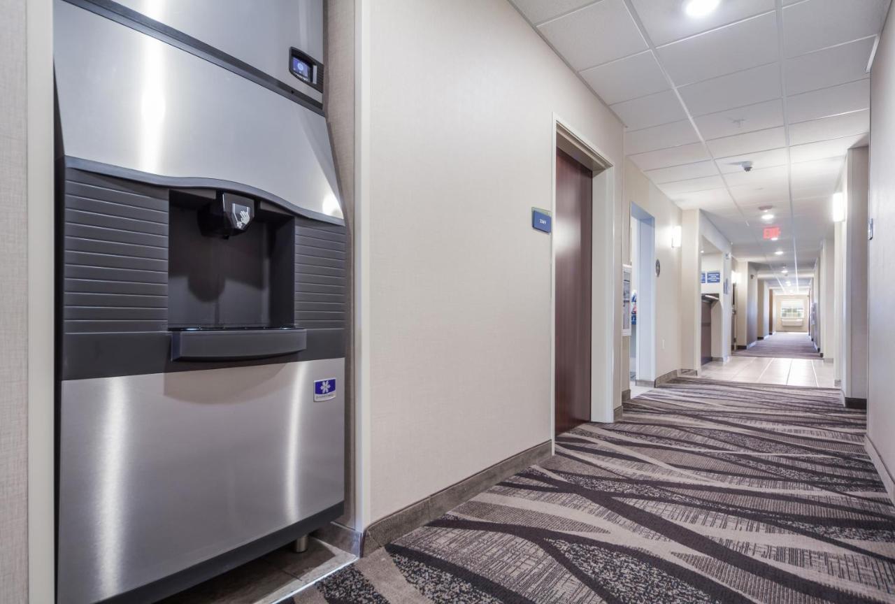 Cobblestone Inn & Suites-Fremont Kültér fotó